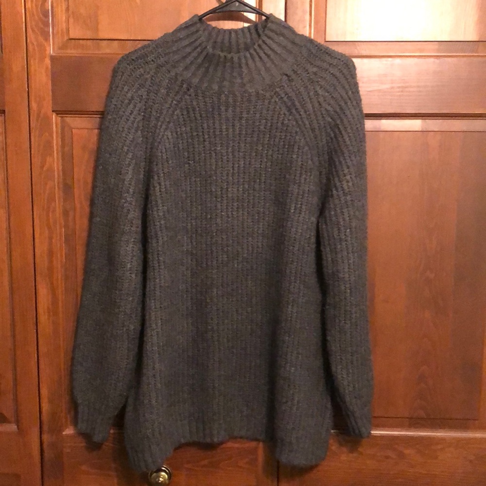 Universal Thread Charcoal Sweater